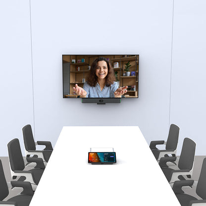 MAXHUB XBar V50 Kit instalado en sala pequeña de videoconferencia
